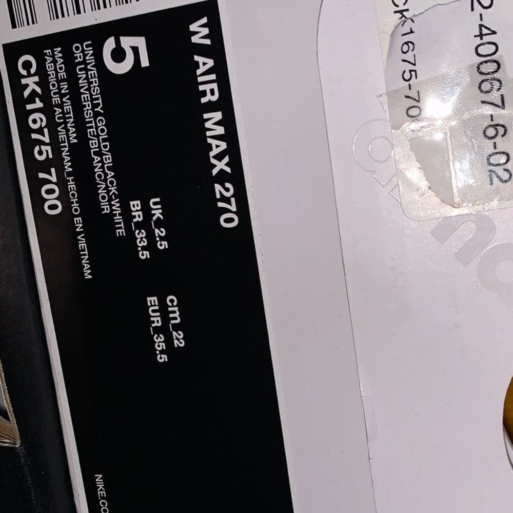 Nike air Max 270s - Picture 2 of 2
